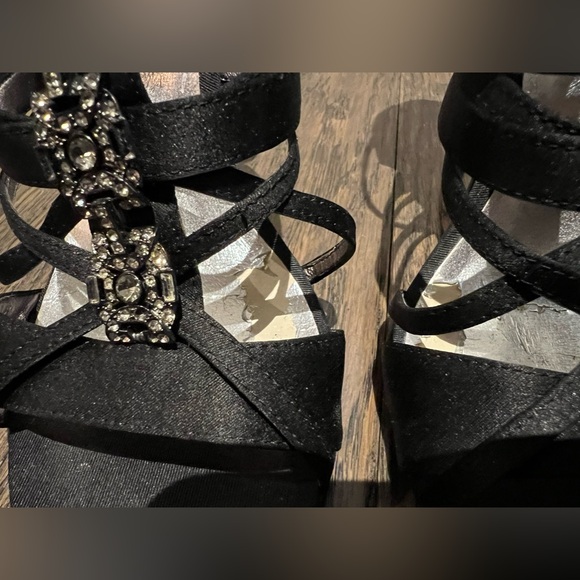 Beverly Feldman Evening or Wedding Shoes / Sandals, Black Satin, Size 9 - Picture 6 of 13